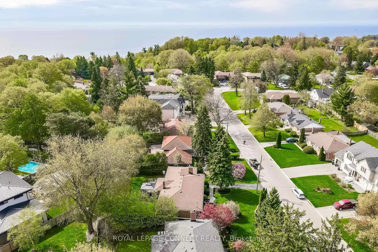 11, McNab, Cliffcrest, Toronto