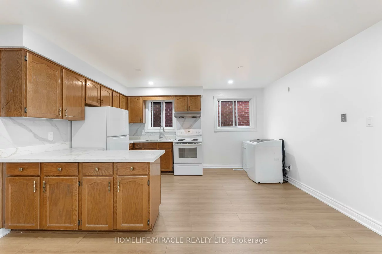 4, Greendowns, Scarborough Village, Toronto