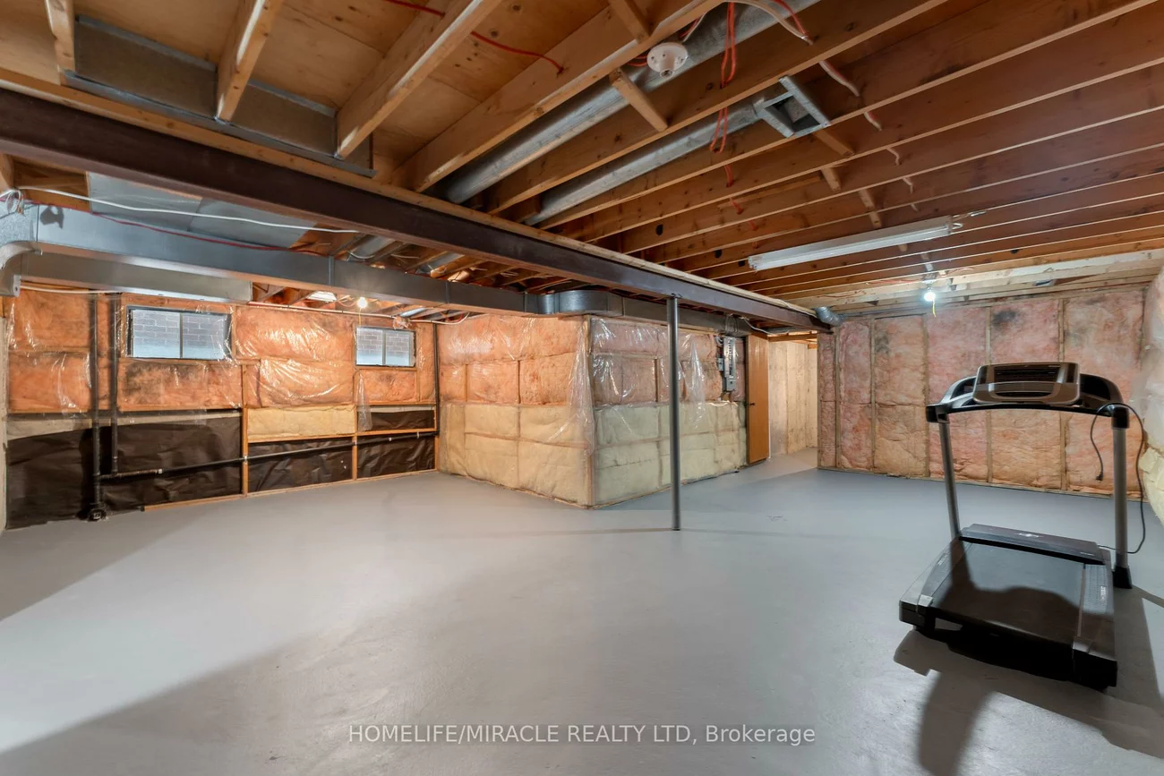 4, Greendowns, Scarborough Village, Toronto