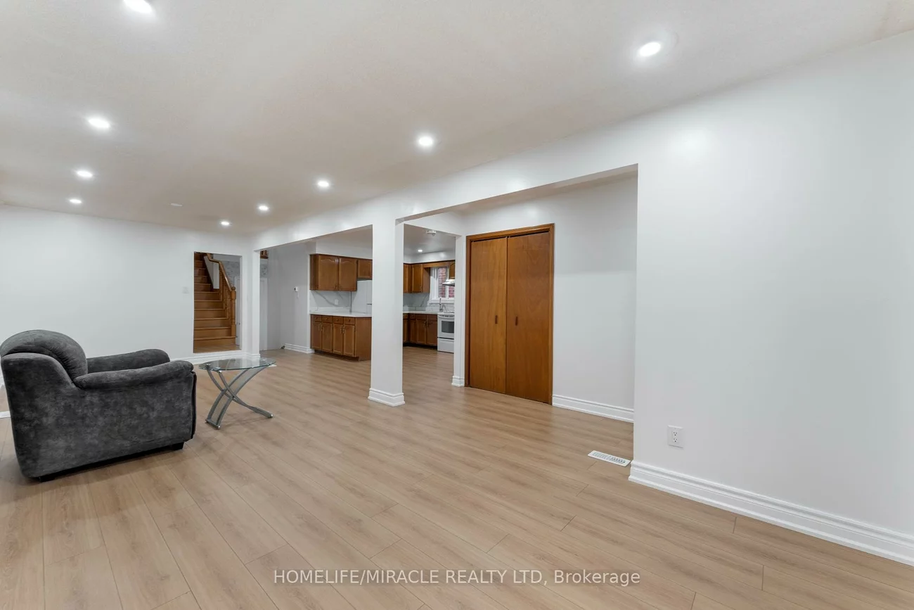4, Greendowns, Scarborough Village, Toronto