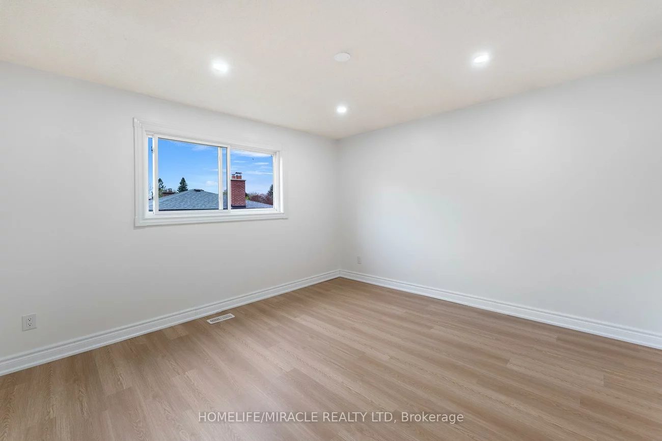 4, Greendowns, Scarborough Village, Toronto