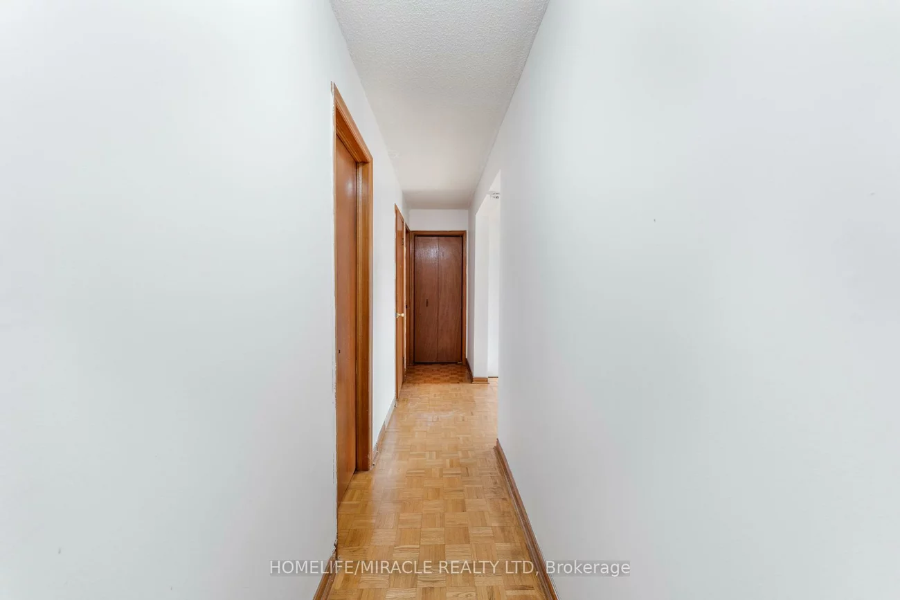 4, Greendowns, Scarborough Village, Toronto