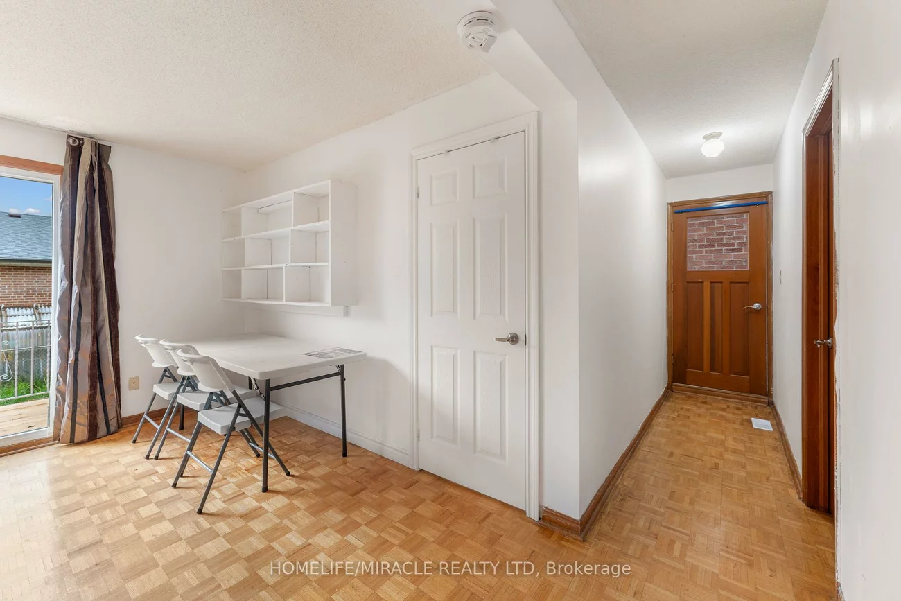 4, Greendowns, Scarborough Village, Toronto