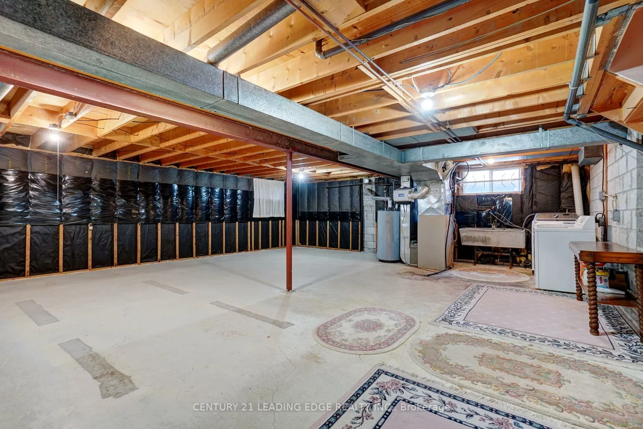302, Huntsmill, Steeles, Toronto