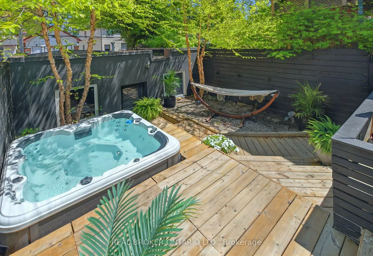 143, Parkmount Rd, Greenwood-Coxwell, Toronto