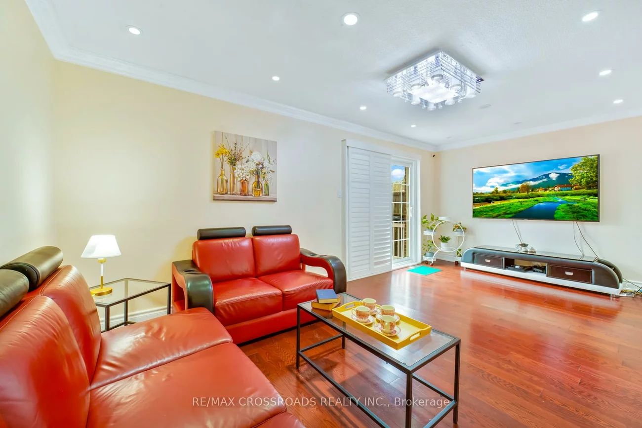 146, Quantrell, Malvern, Toronto