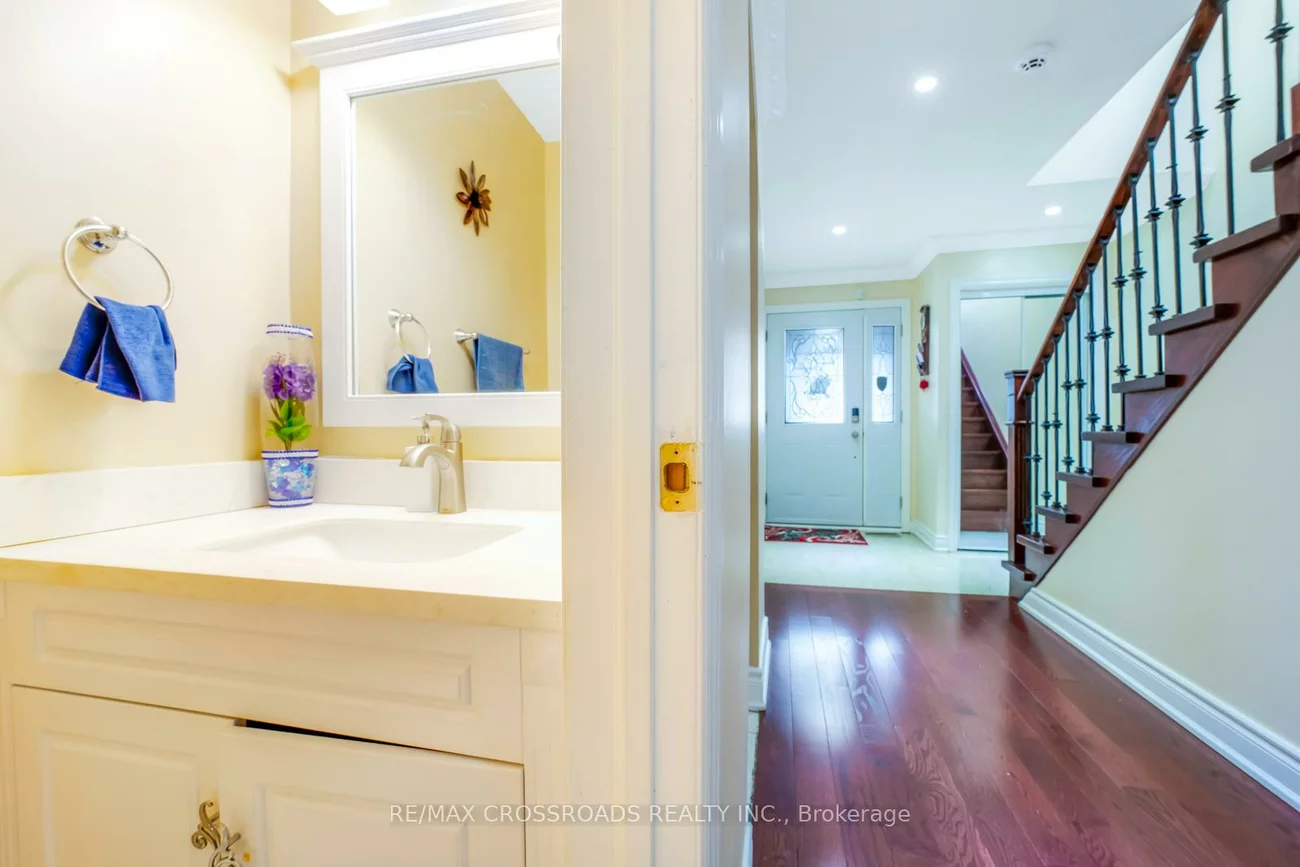146, Quantrell, Malvern, Toronto