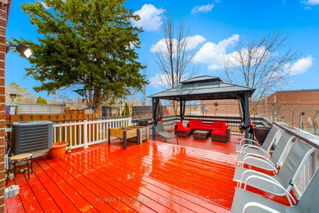 146, Quantrell, Malvern, Toronto
