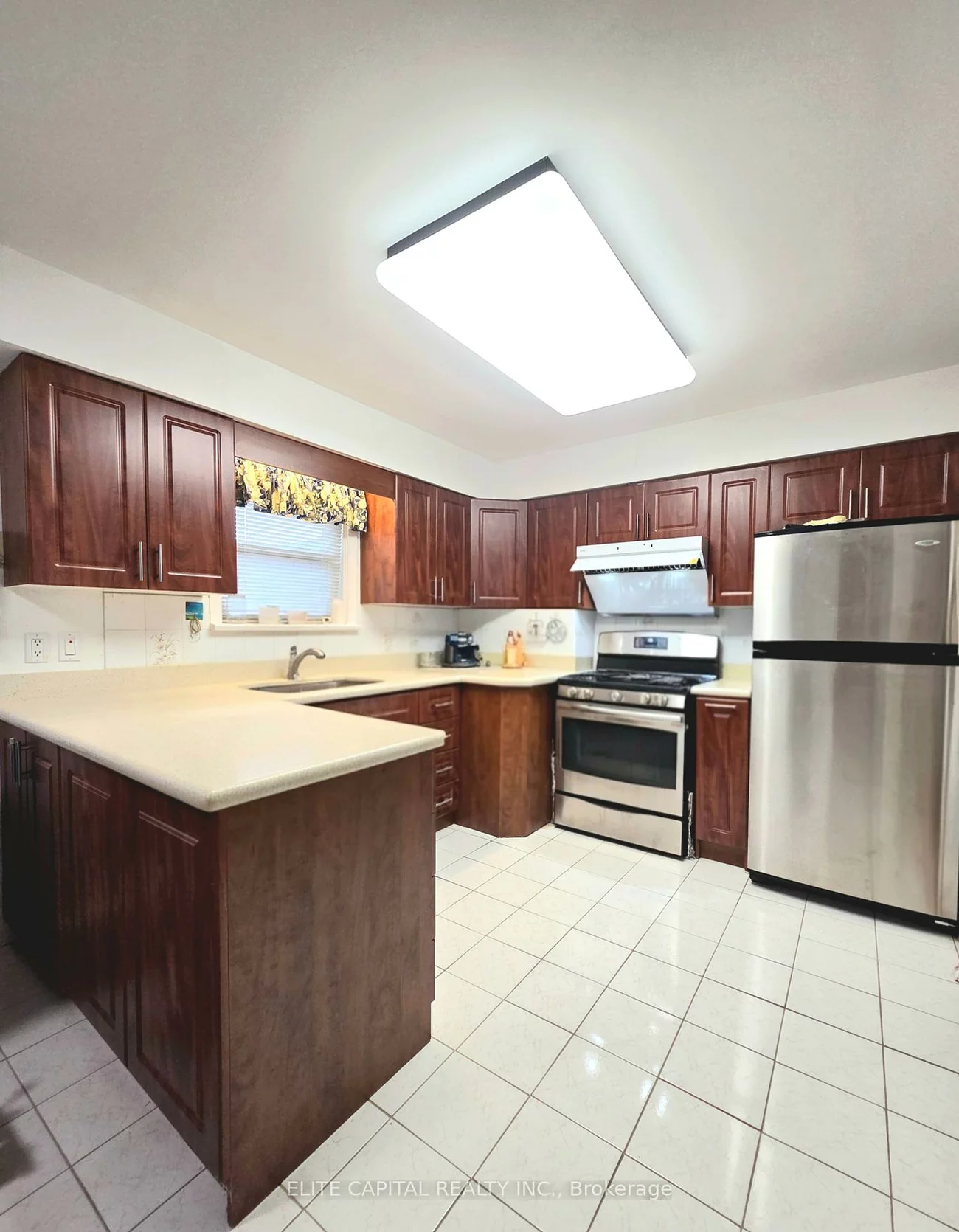 16, Stokewell, Bendale, Toronto