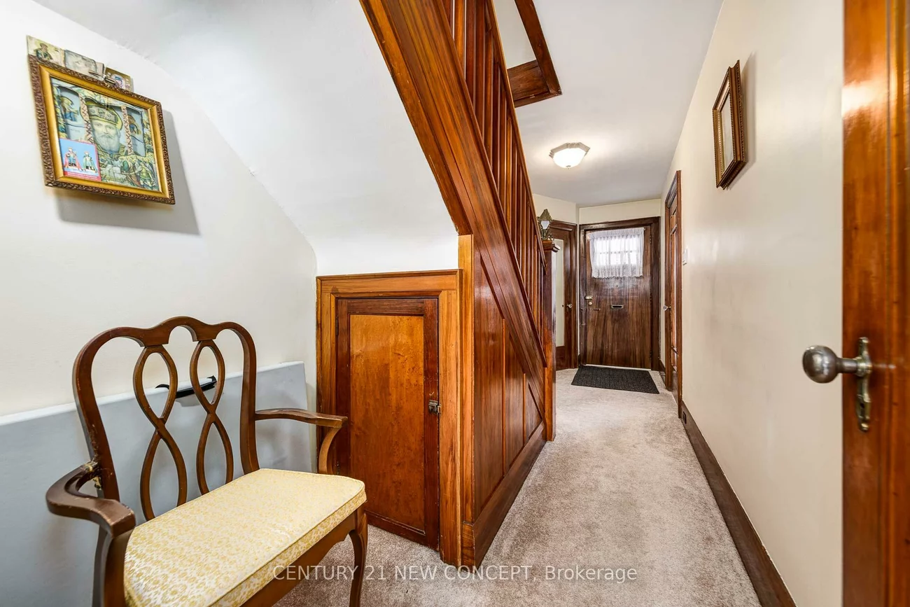 52, Frankdale, Danforth Village-East York, Toronto