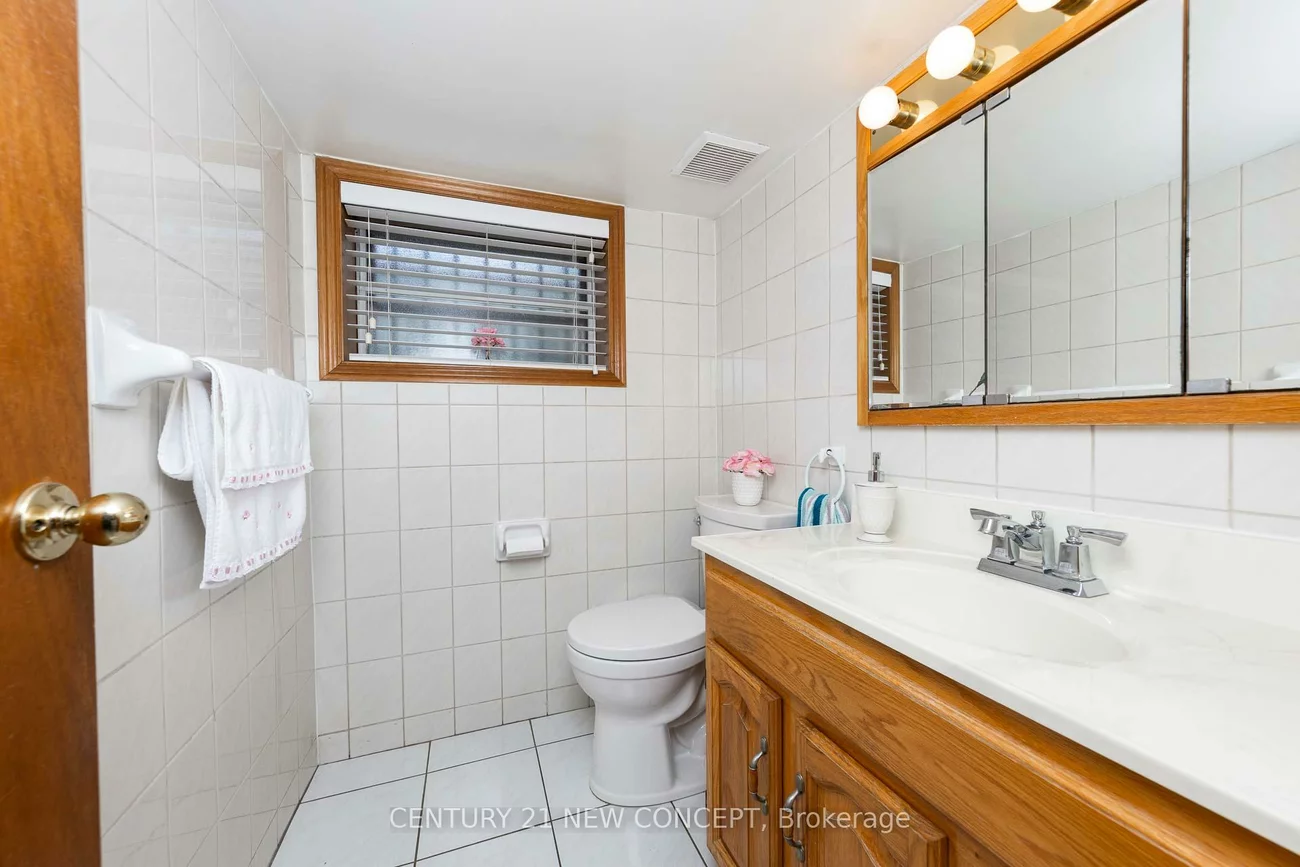 52, Frankdale, Danforth Village-East York, Toronto