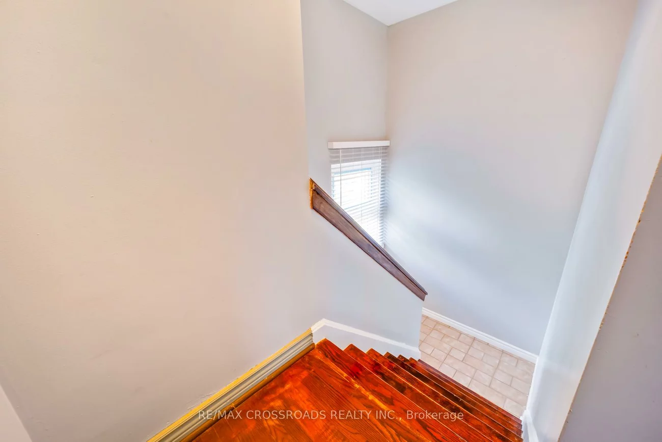 127, Celeste, West Hill, Toronto