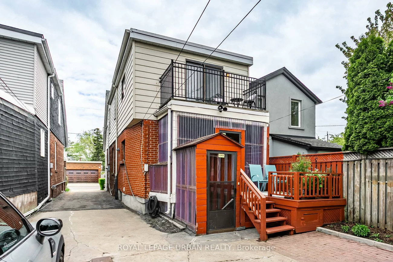 144, Aldwych, Danforth Village-East York, Toronto