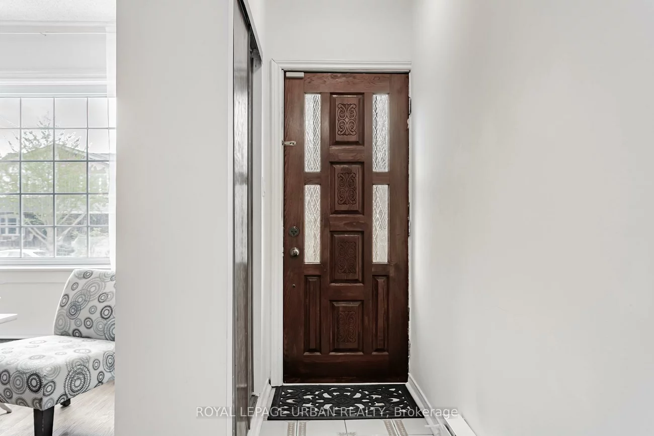 144, Aldwych, Danforth Village-East York, Toronto