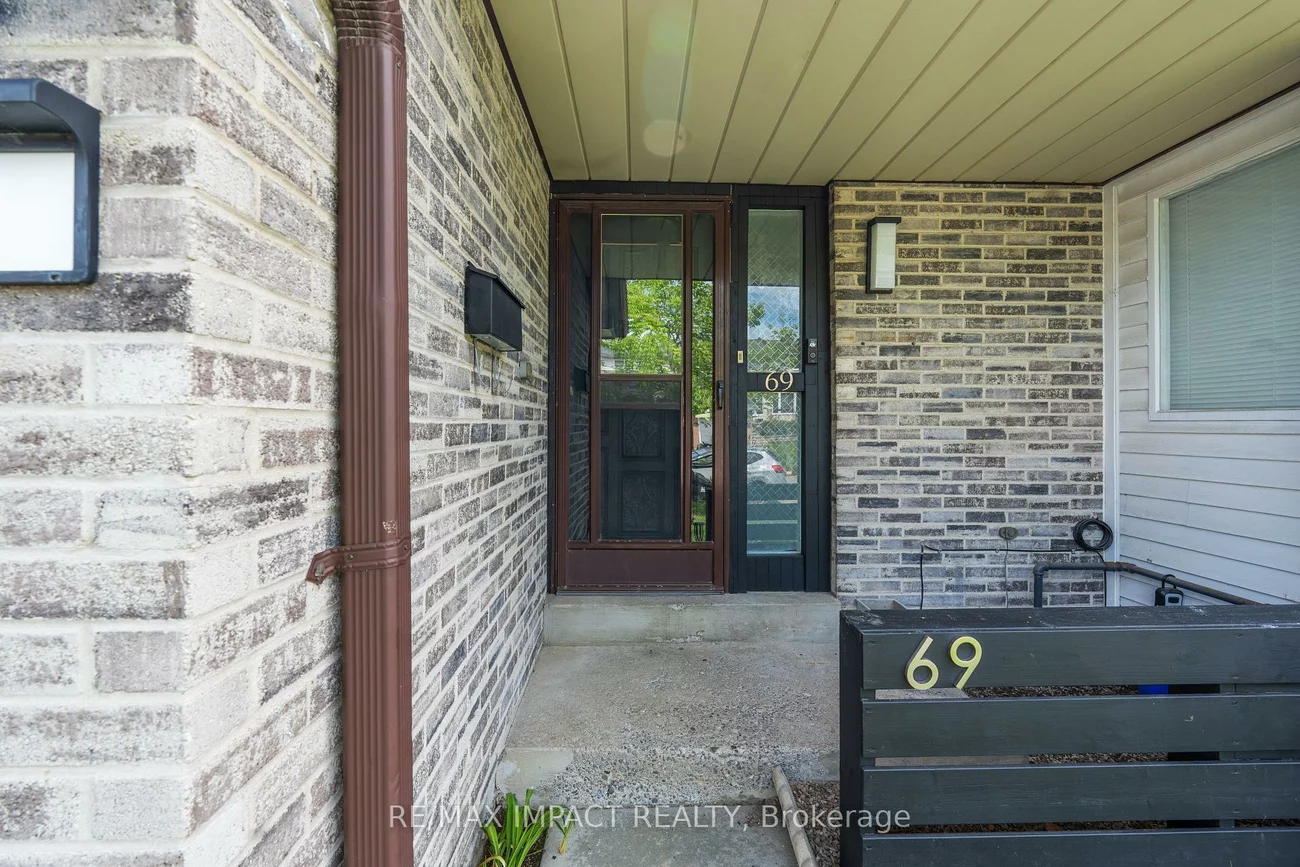 69, Horseley Hill, Malvern, Toronto