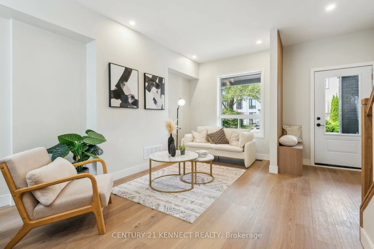 21, Frankdale, Danforth Village-East York, Toronto