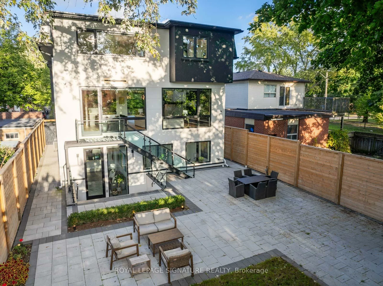 116, Presley, Clairlea-Birchmount, Toronto