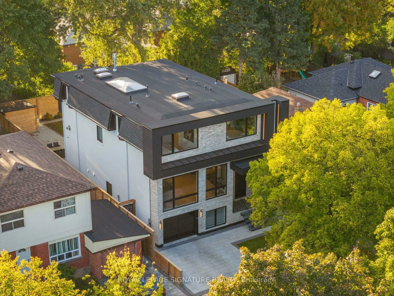 116, Presley, Clairlea-Birchmount, Toronto