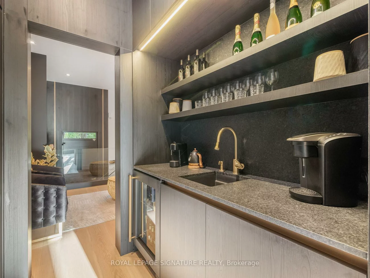 116, Presley, Clairlea-Birchmount, Toronto