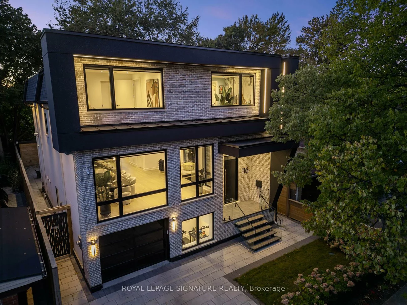 116, Presley, Clairlea-Birchmount, Toronto