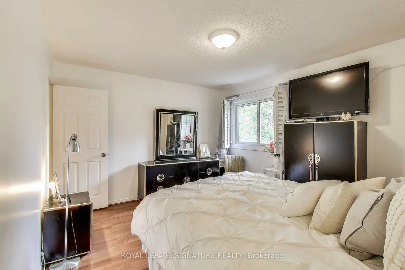 73, Parade, Highland Creek, Toronto