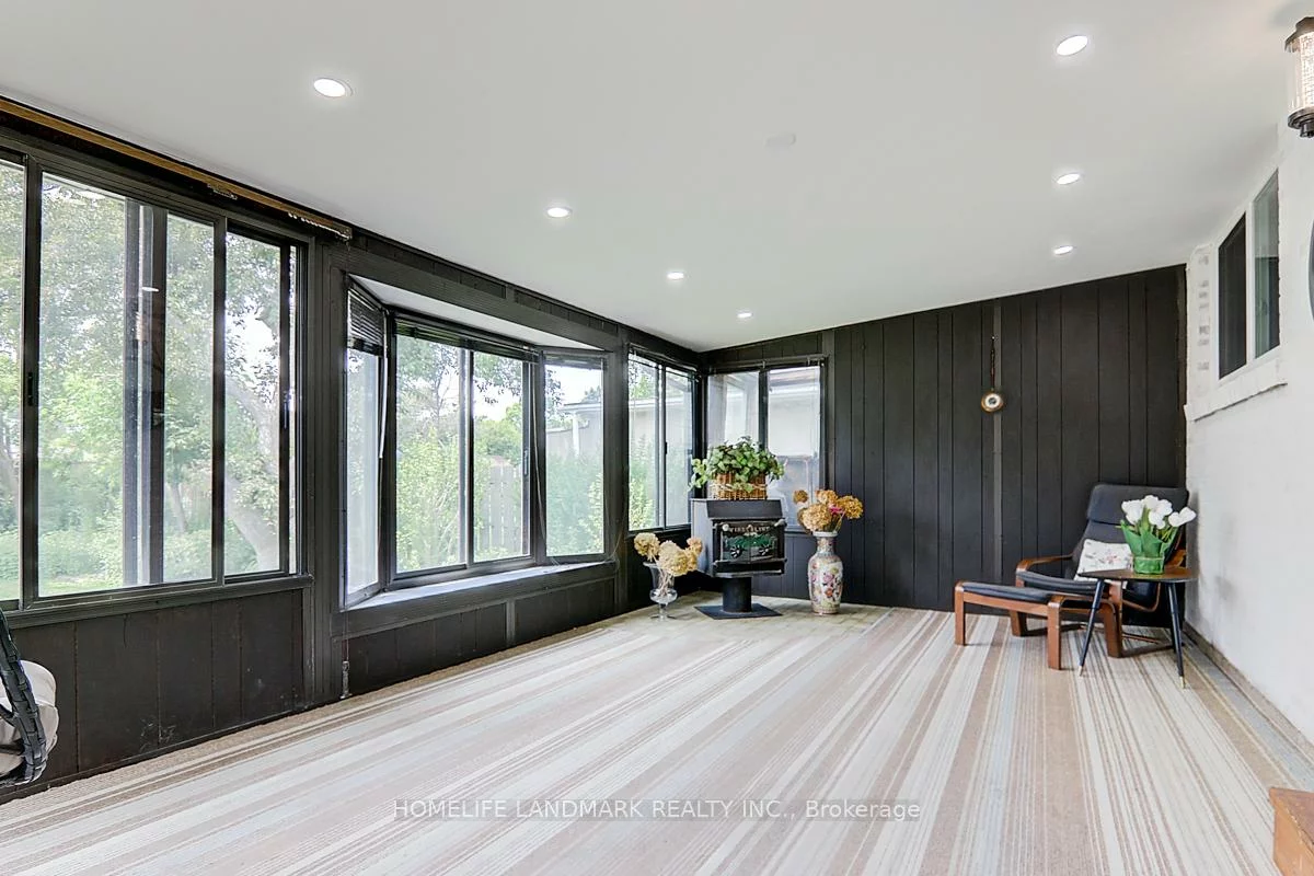 60, Highcastle, Morningside, Toronto