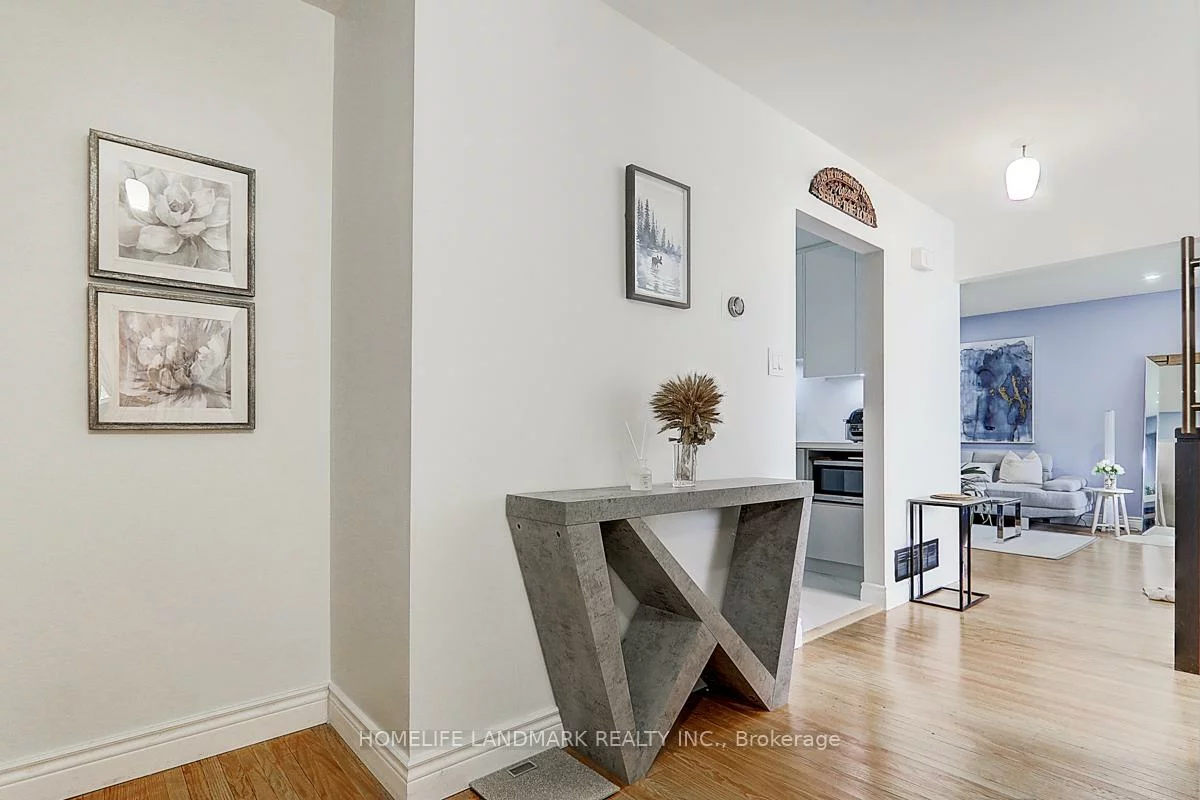 60, Highcastle, Morningside, Toronto
