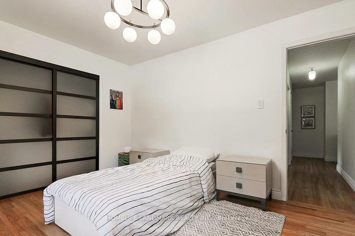 60, Highcastle, Morningside, Toronto