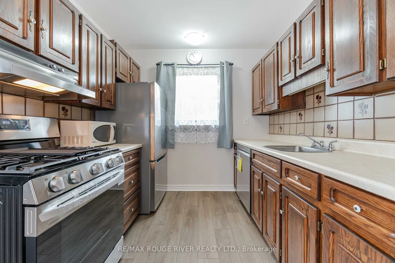 32, Bow Valley, Morningside, Toronto
