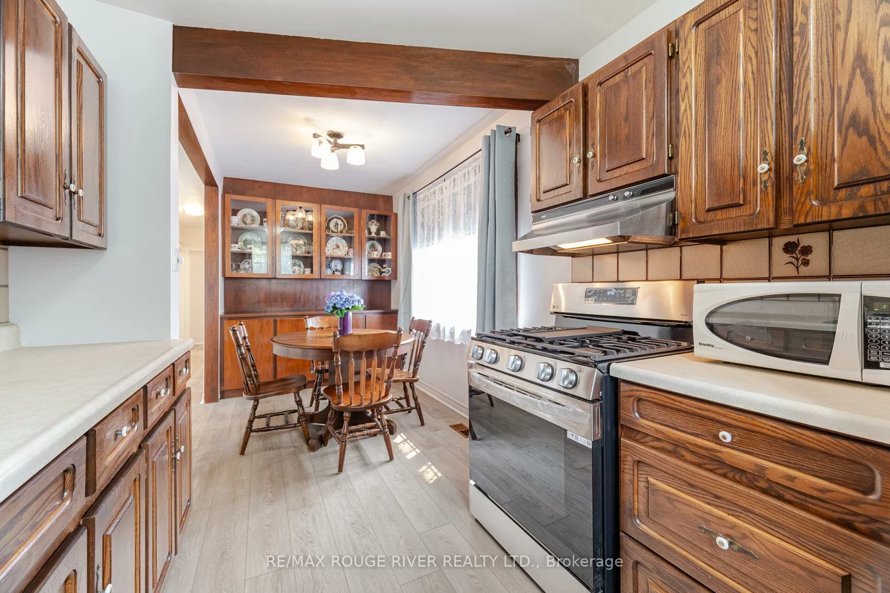 32, Bow Valley, Morningside, Toronto