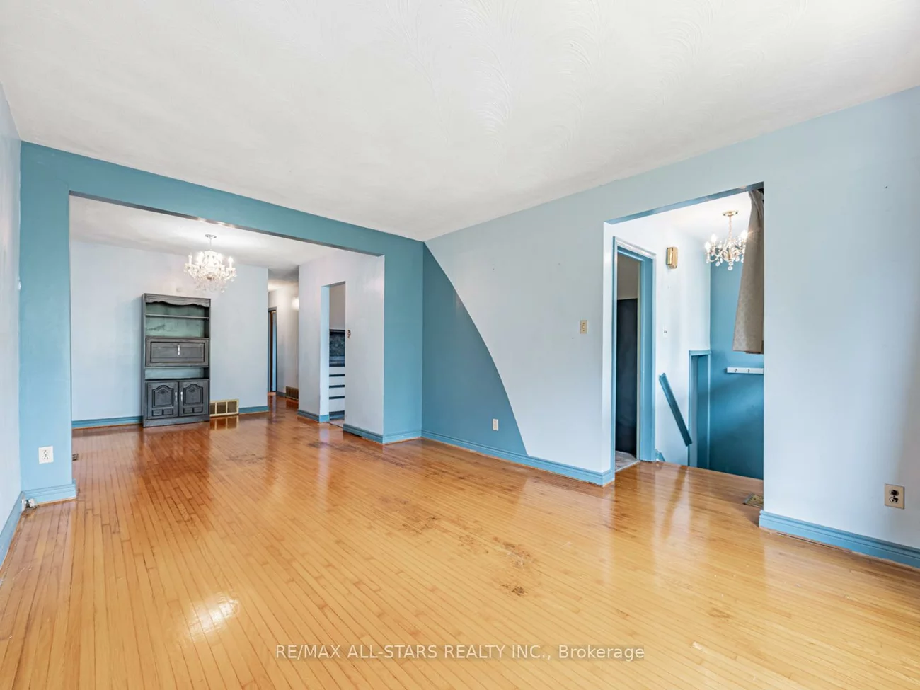 64, Greyabbey, Guildwood, Toronto