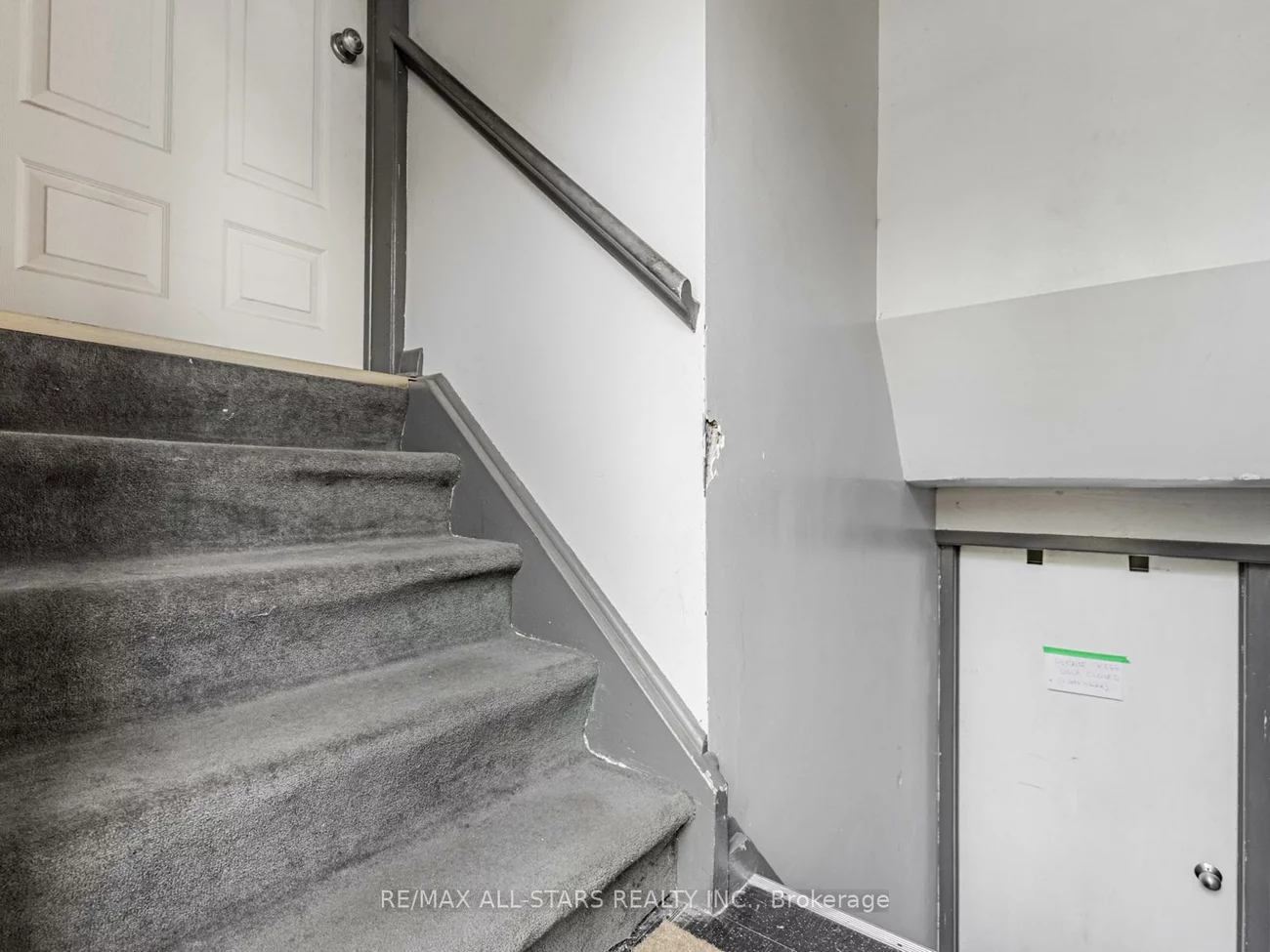 64, Greyabbey, Guildwood, Toronto