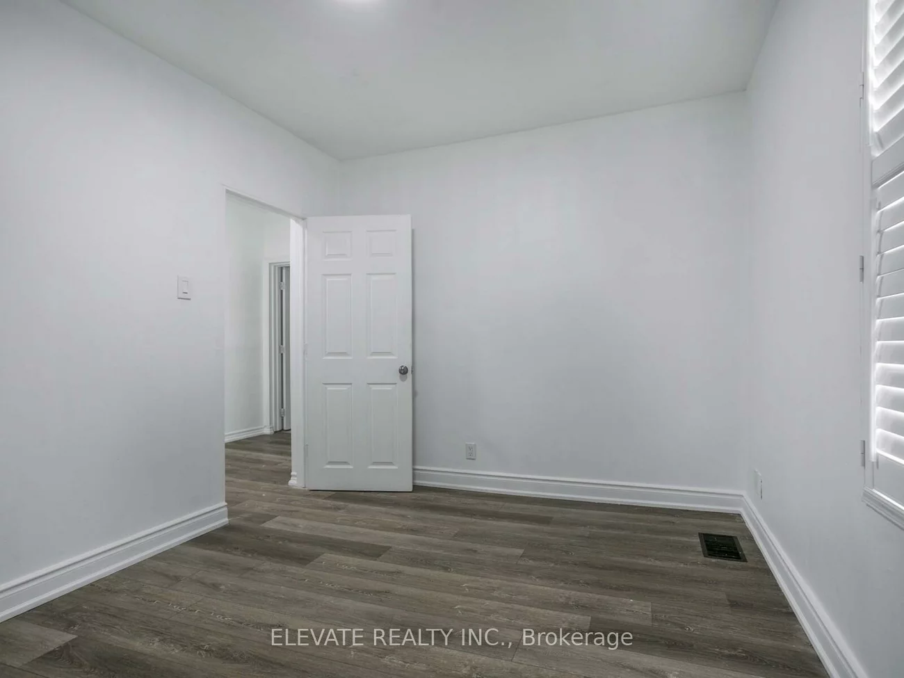 65, Coxwell, Woodbine Corridor, Toronto