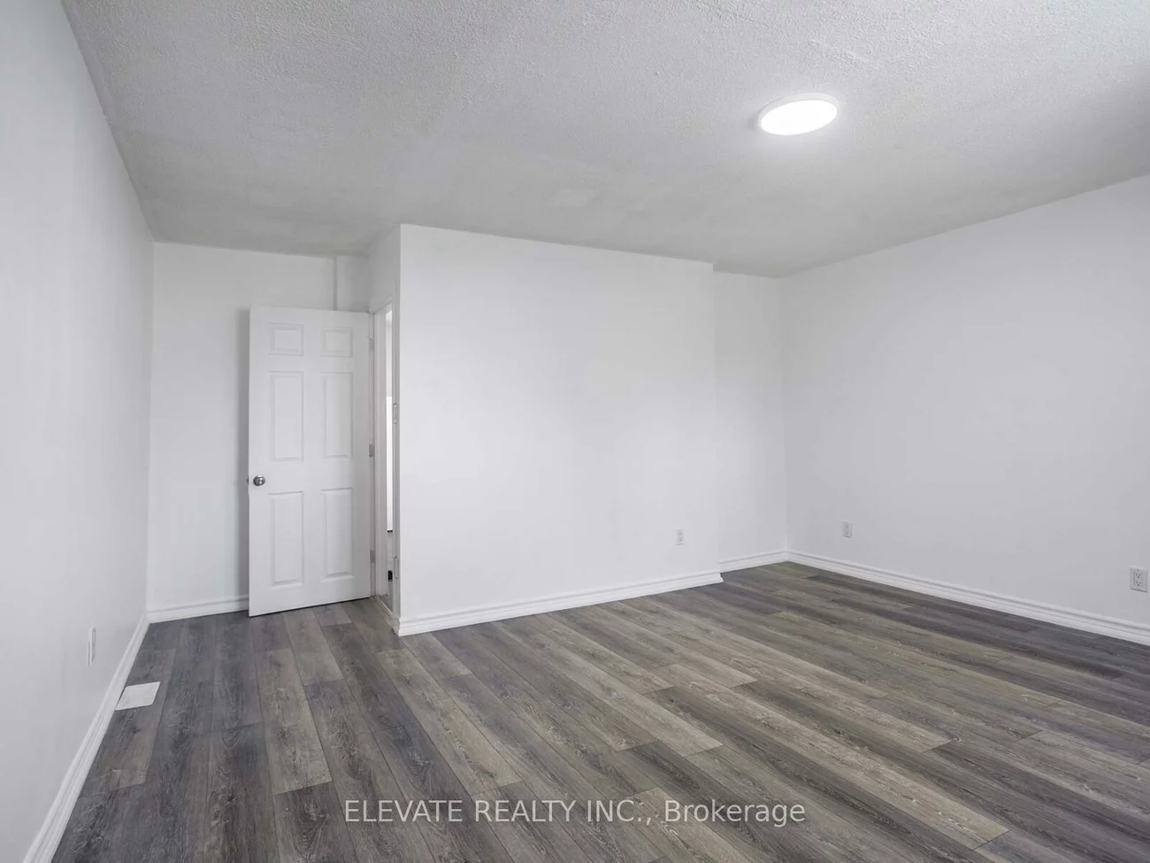 65, Coxwell, Woodbine Corridor, Toronto