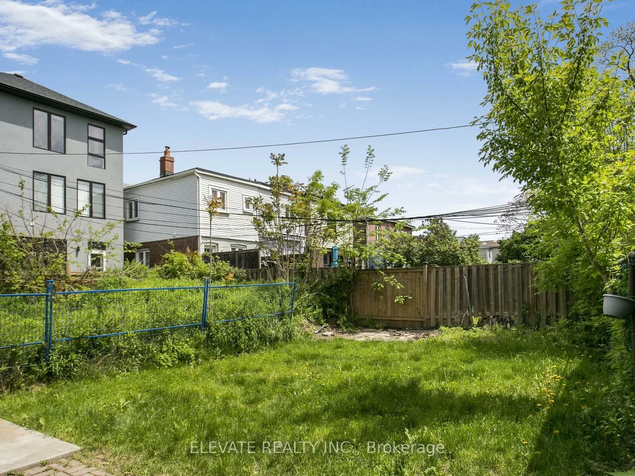 65, Coxwell, Woodbine Corridor, Toronto