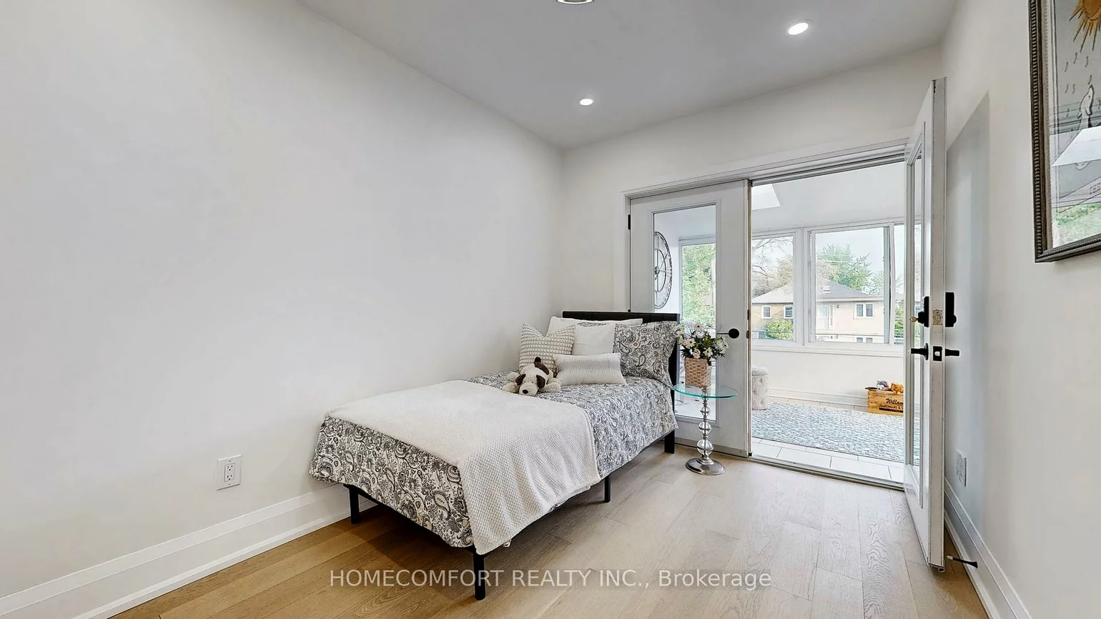 253, Fulton, Playter Estates-Danforth, Toronto