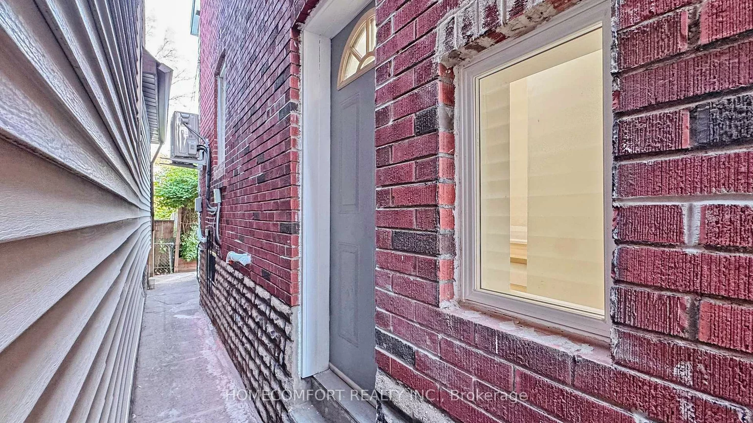 253, Fulton, Playter Estates-Danforth, Toronto