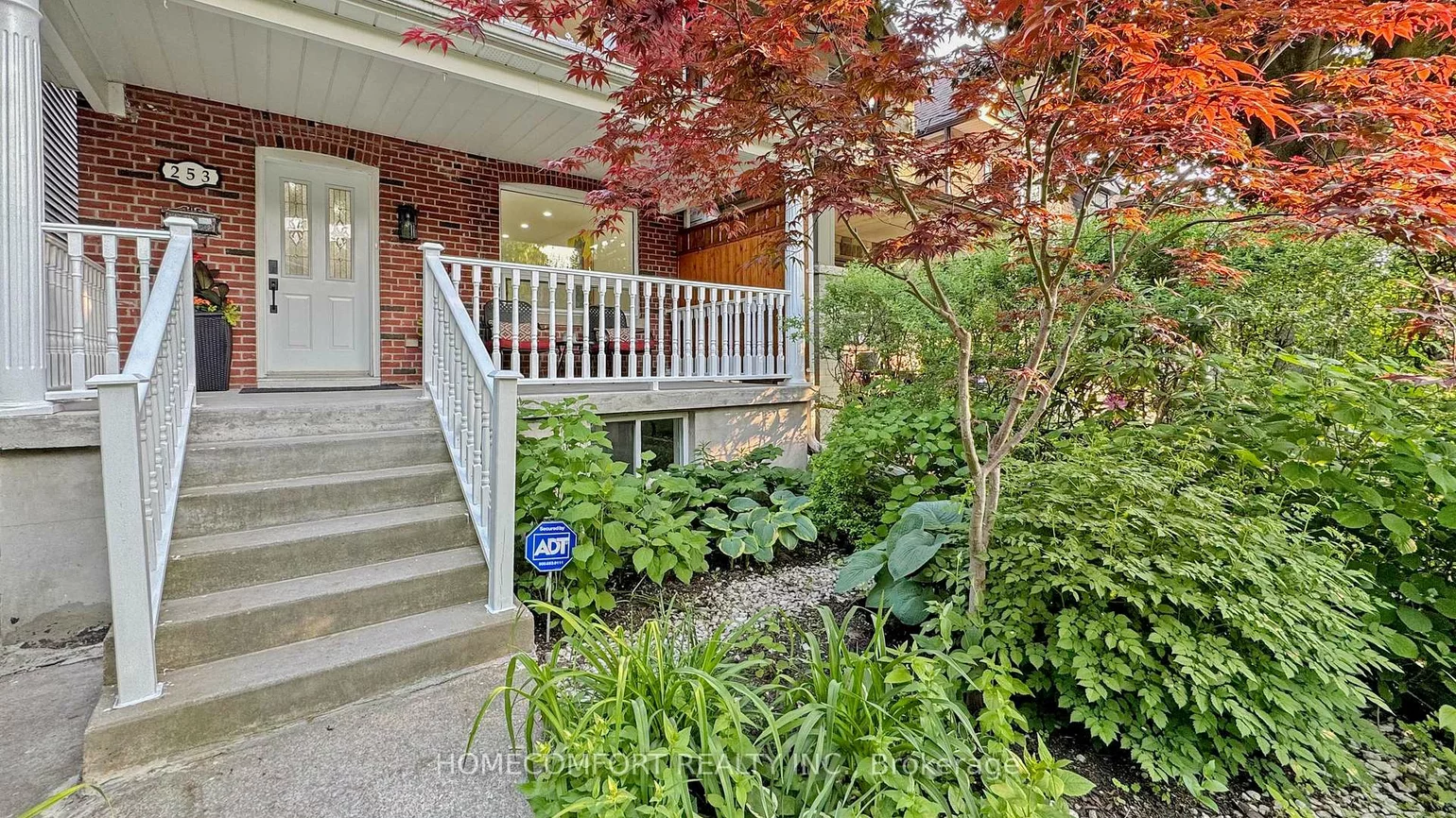 253, Fulton, Playter Estates-Danforth, Toronto