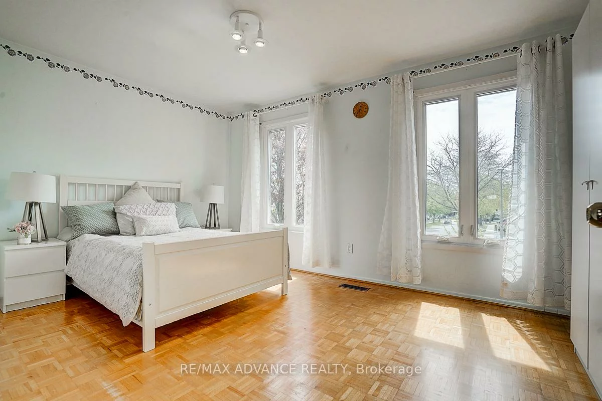 86, Placentia, Agincourt North, Toronto