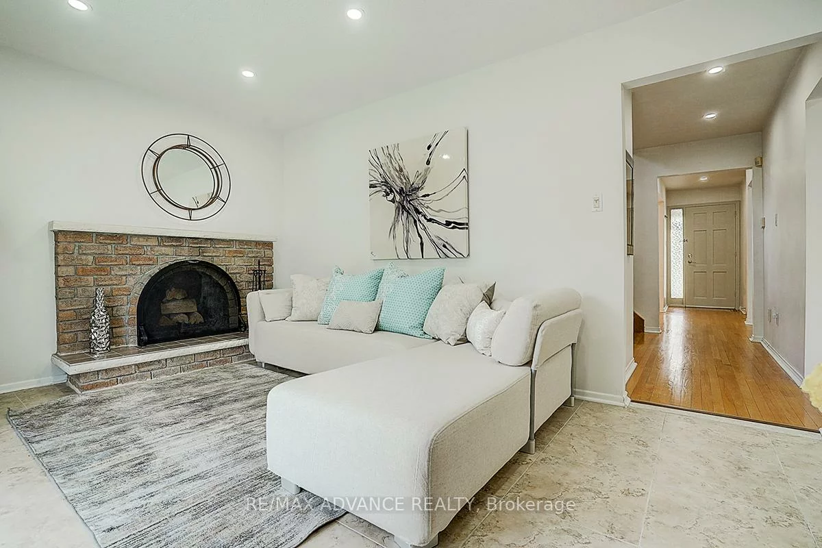 86, Placentia, Agincourt North, Toronto