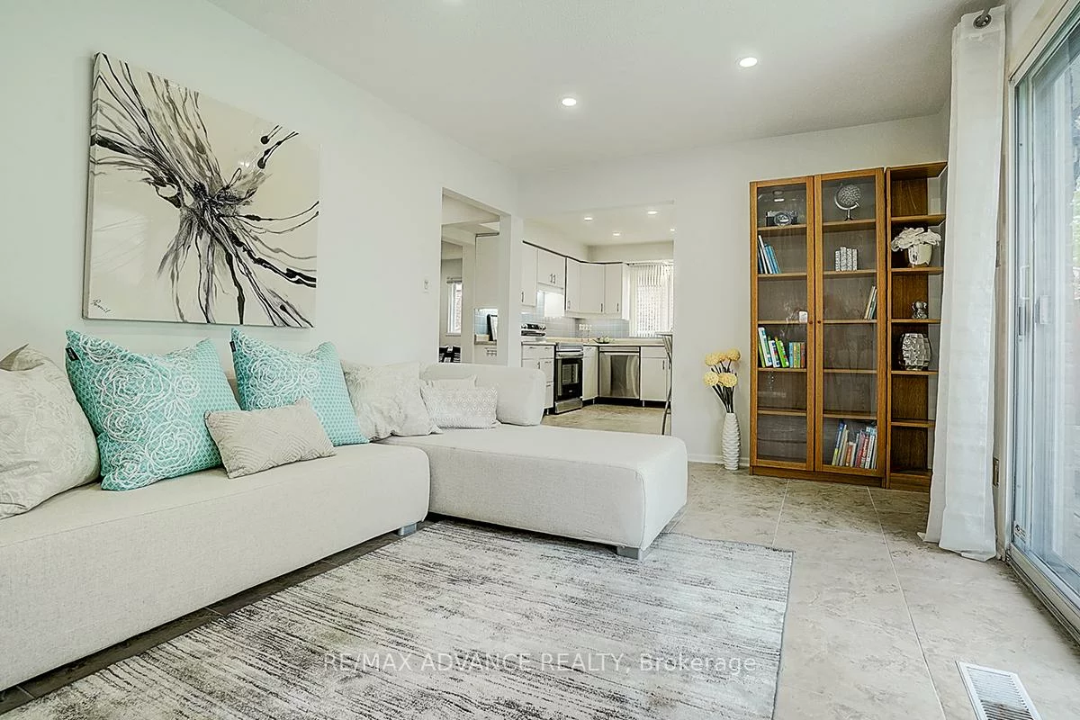 86, Placentia, Agincourt North, Toronto
