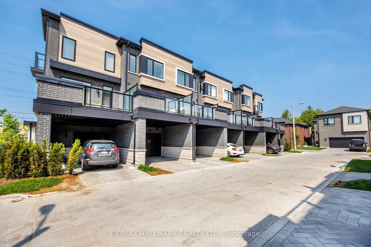 1571, Midland, Bendale, Toronto