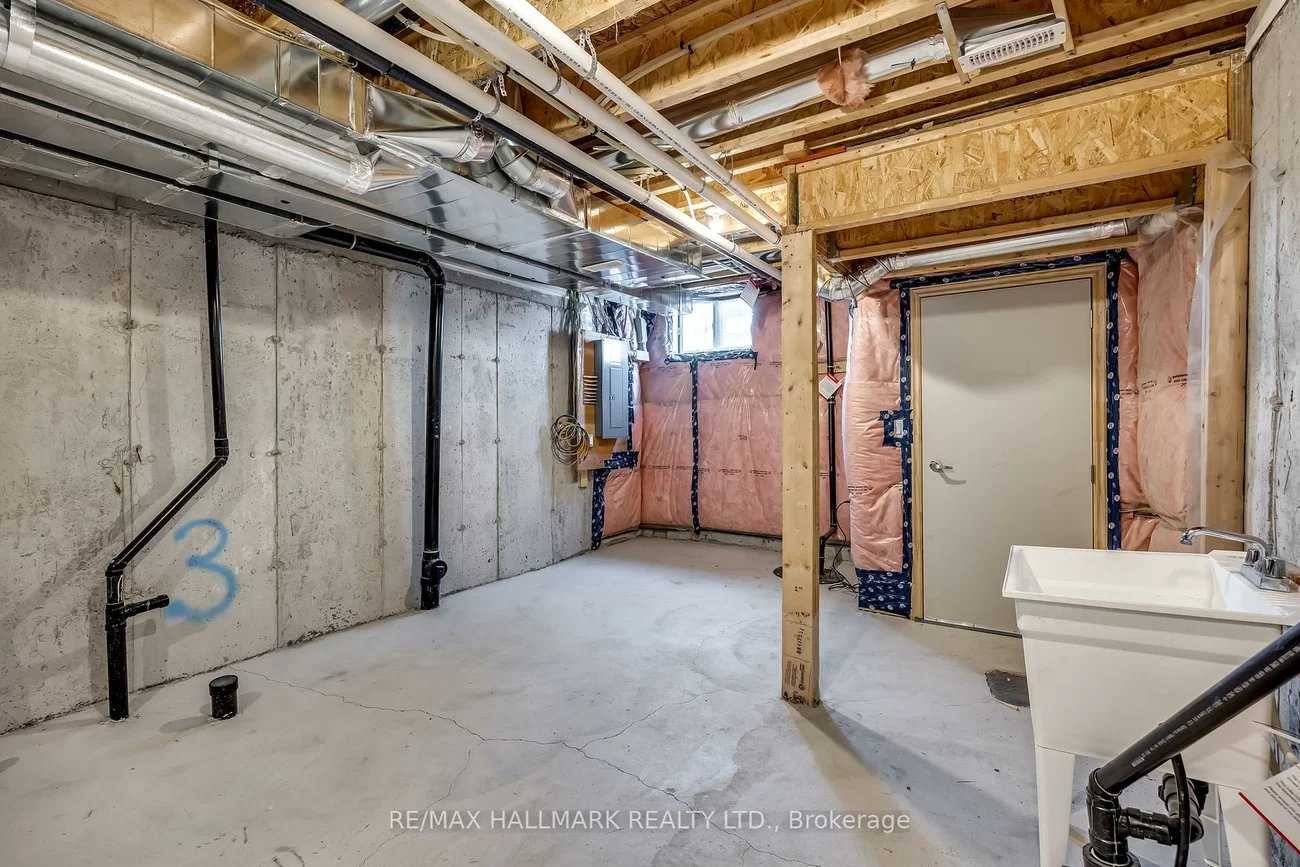 1571, Midland, Bendale, Toronto