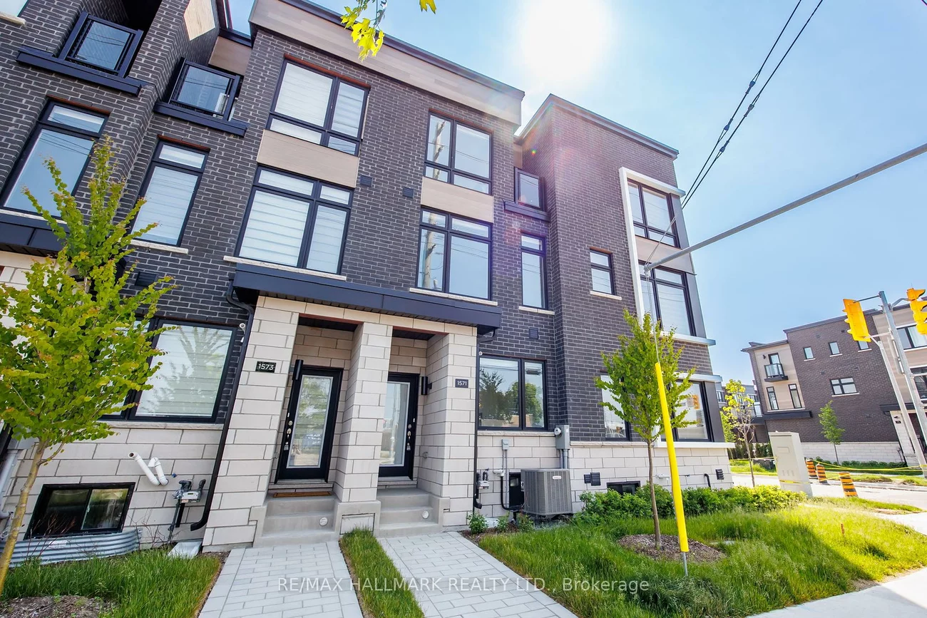 1571, Midland, Bendale, Toronto