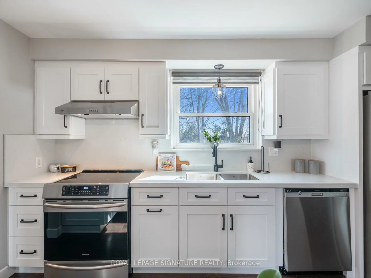 126, Beaverbrook, Rouge E10, Toronto