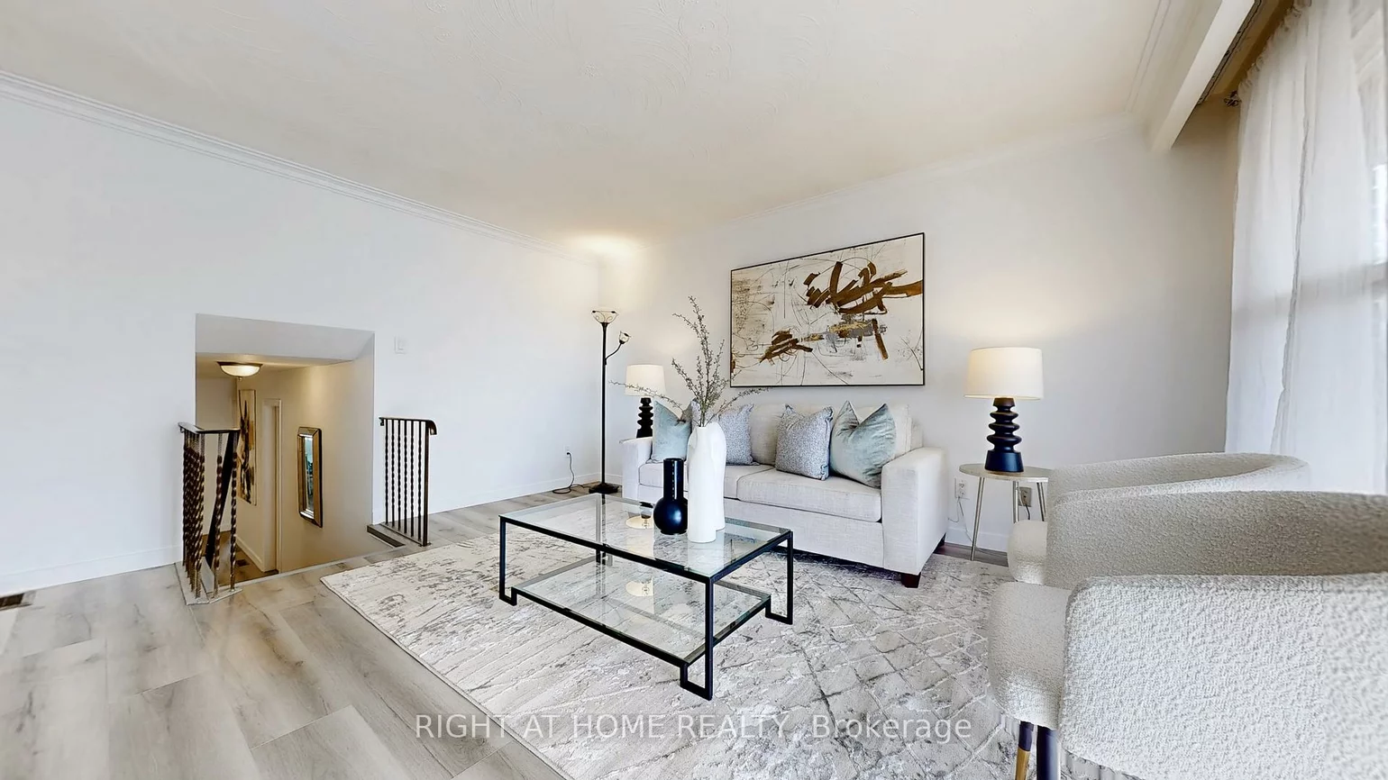 12A, Kenmore, Clairlea-Birchmount, Toronto