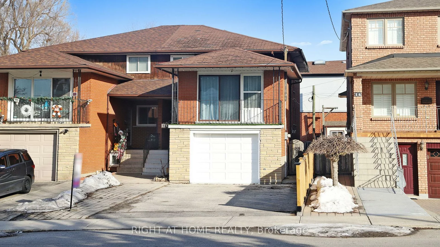 12A, Kenmore, Clairlea-Birchmount, Toronto
