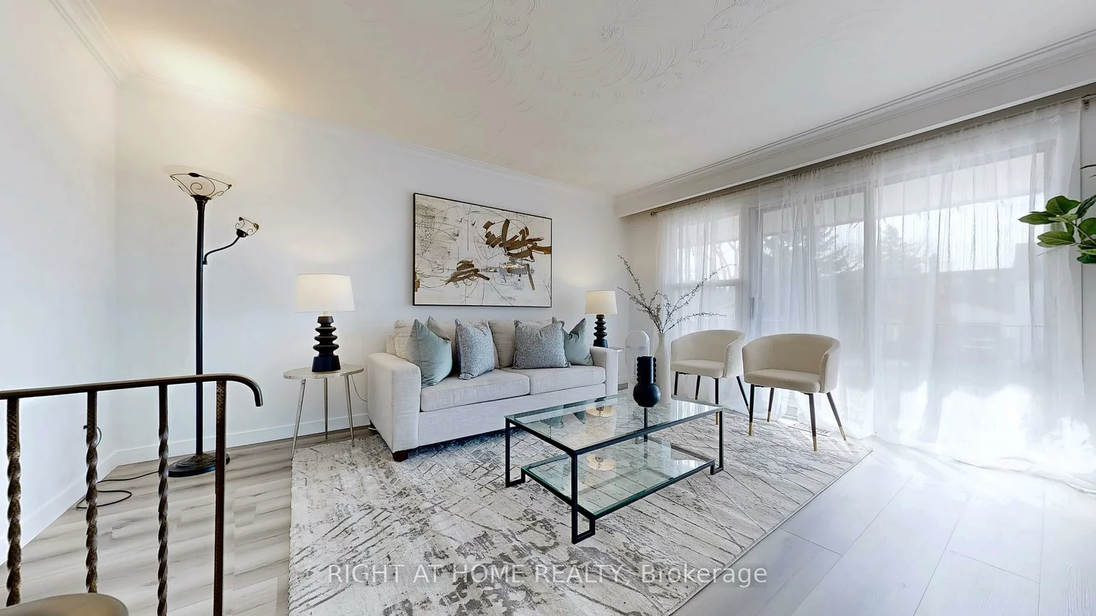 12A, Kenmore, Clairlea-Birchmount, Toronto