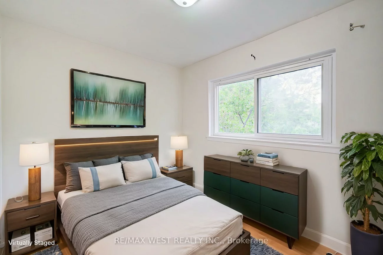 52, Burkwood, Malvern, Toronto