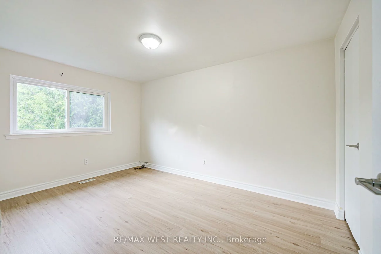52, Burkwood, Malvern, Toronto
